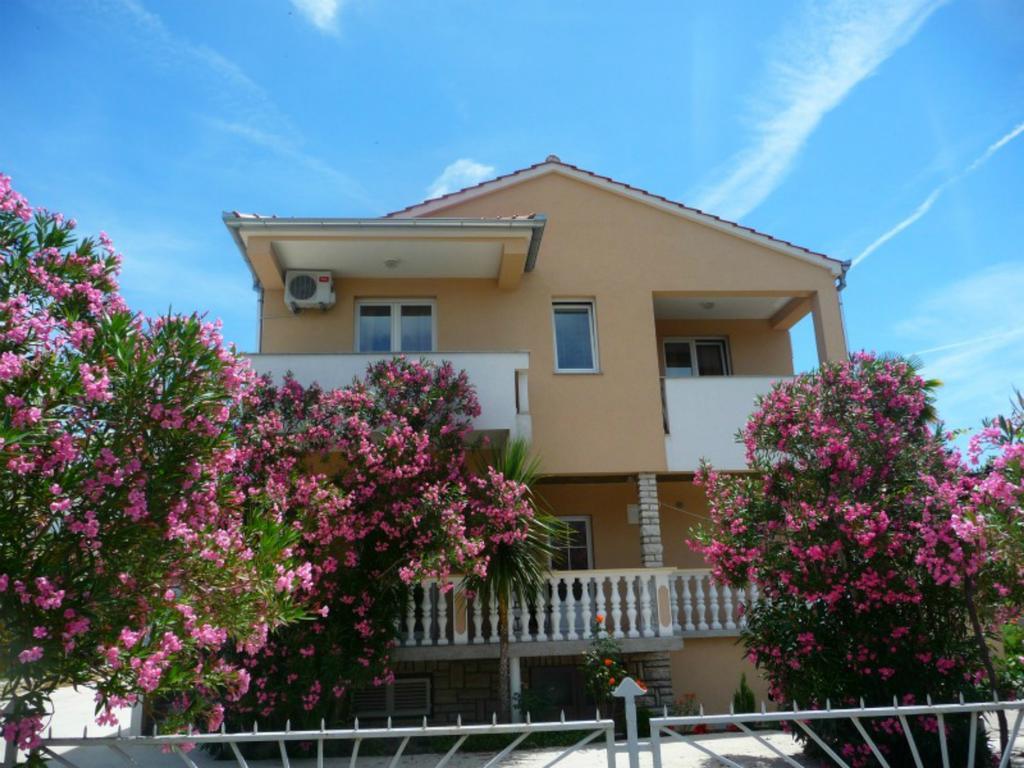 Apartments Golic 비오그라드나모루 외부 사진